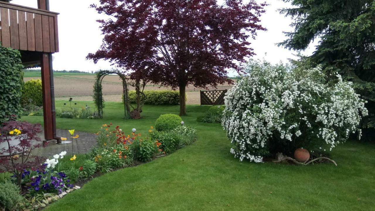 Ferienzimmer Zuelli Erlach Bagian luar foto
